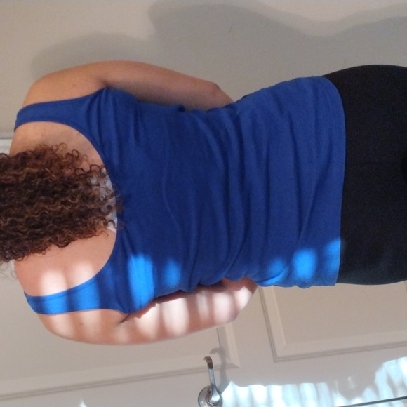 Express Sequins Top - Picture 4 of 6